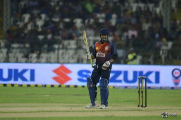 CCL 5 Telugu Warriors vs Bengal Tigers Match Photos